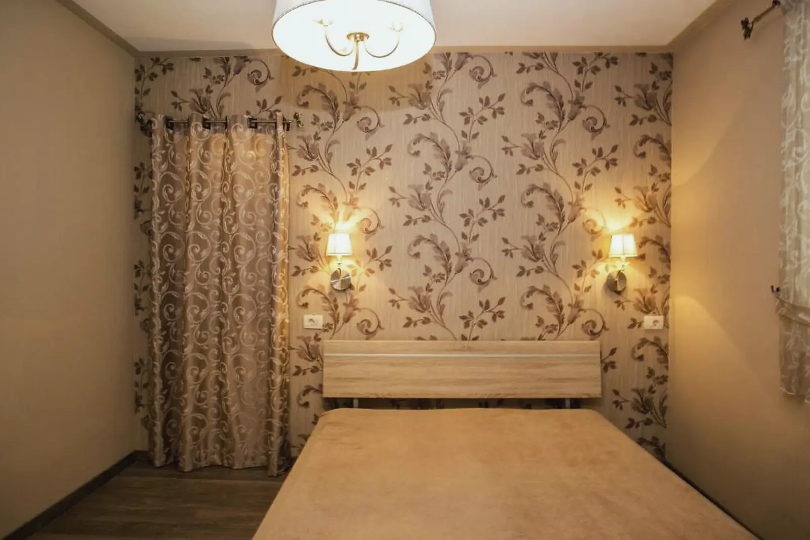 Bedroom at Meditation Orahovac with queen bed